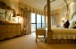 royal-suite-bedroom